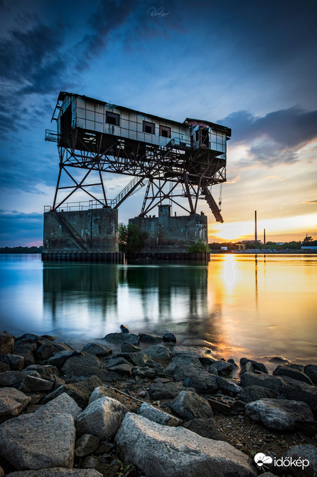 Esztergomi szénrakodó