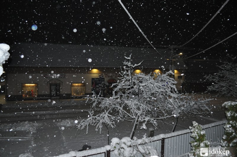 Észlelési fényképek