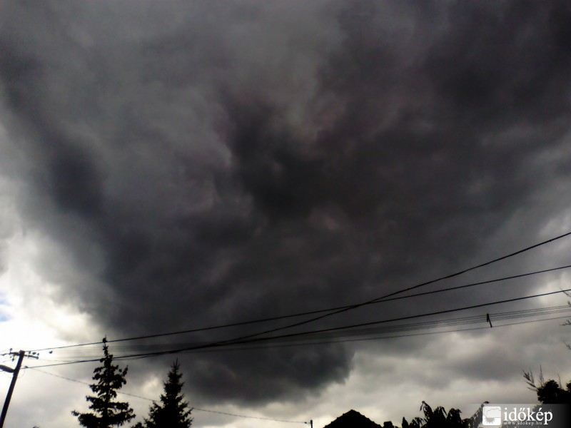 amikor a sötétség az úr