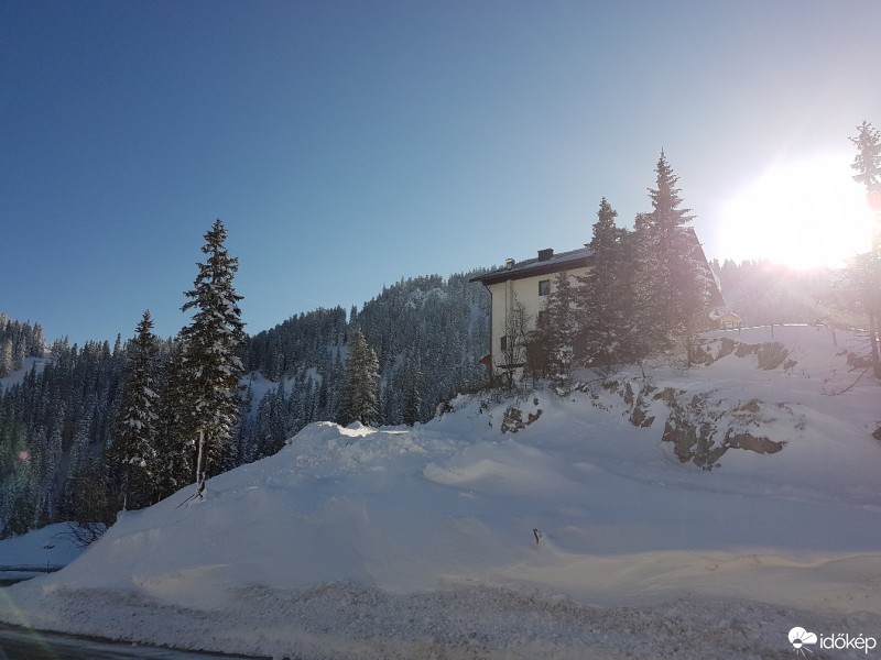 Észlelési fényképek