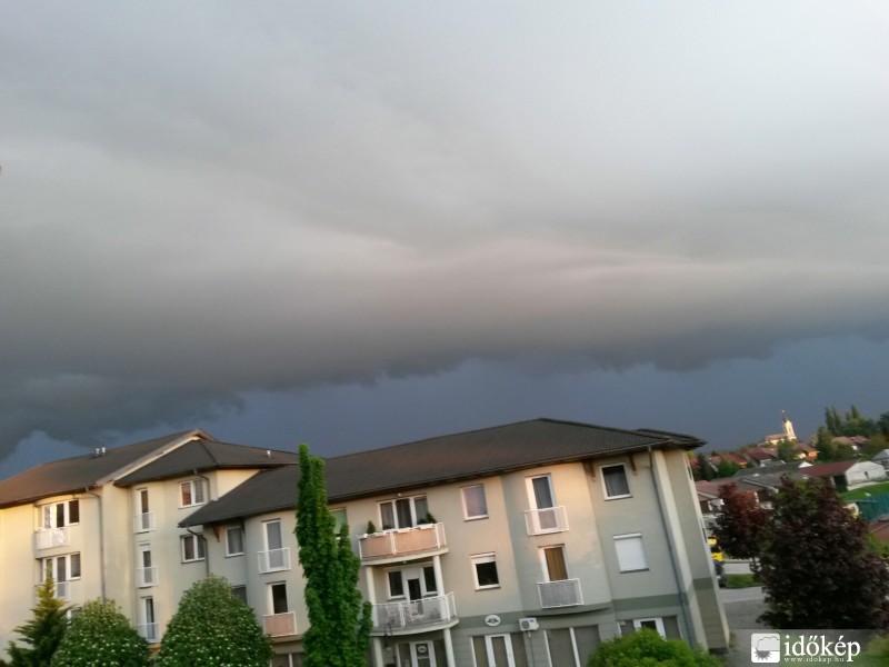 Észlelési fényképek