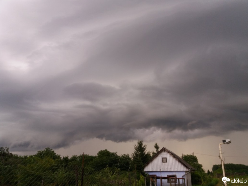 Észlelési fényképek