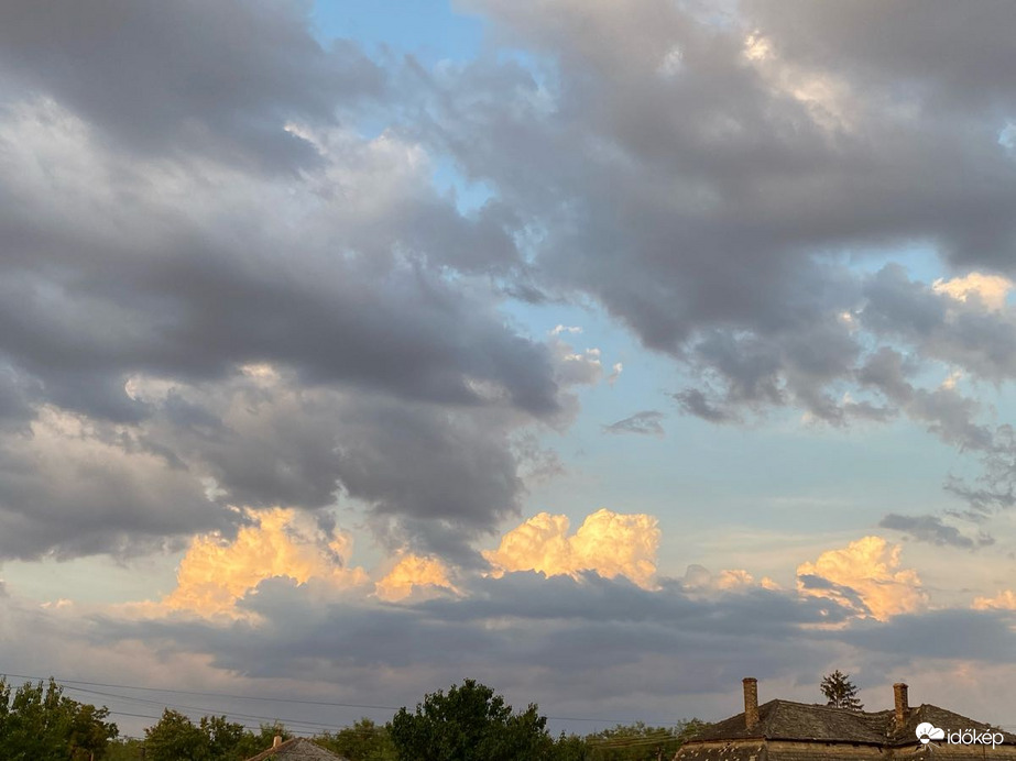 Észlelési fényképek