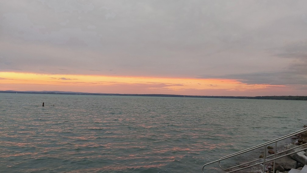 Balatonvilágos