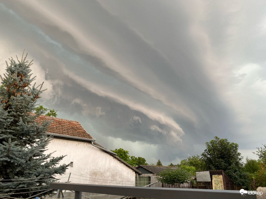 Észlelési fényképek