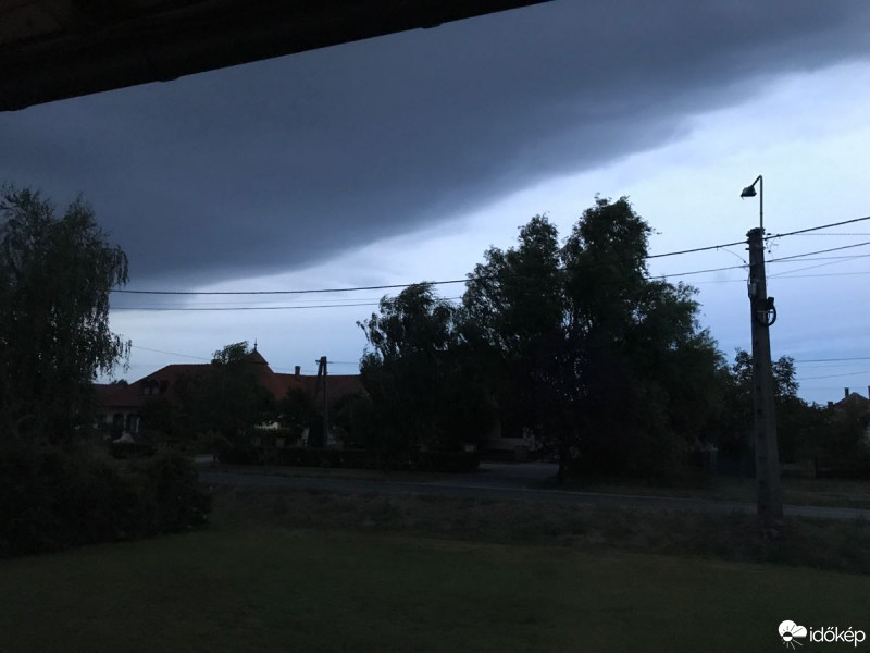 Észlelési fényképek