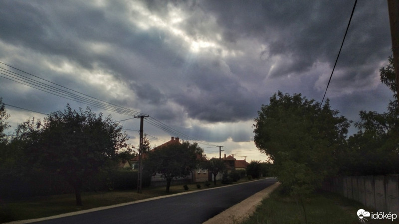 Észlelési fényképek