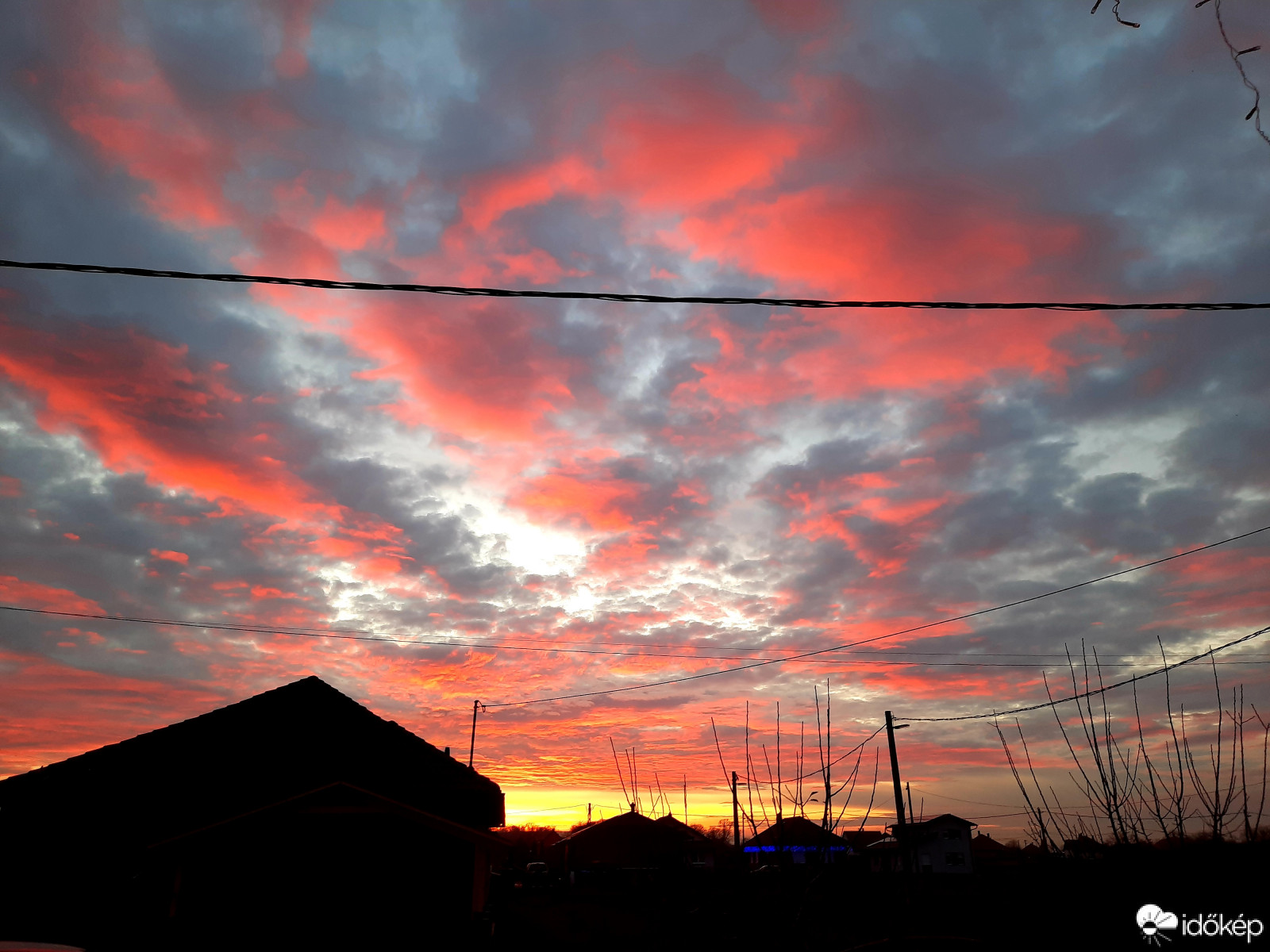 Észlelési fényképek