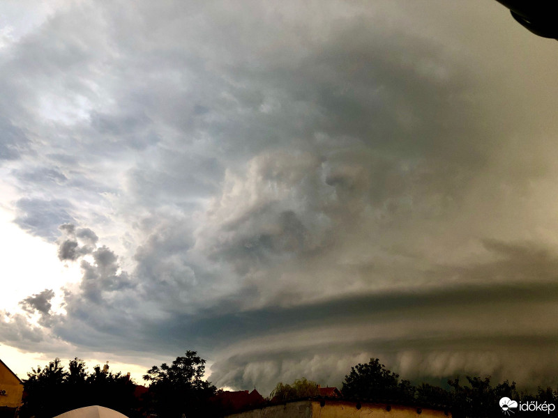 Észlelési fényképek