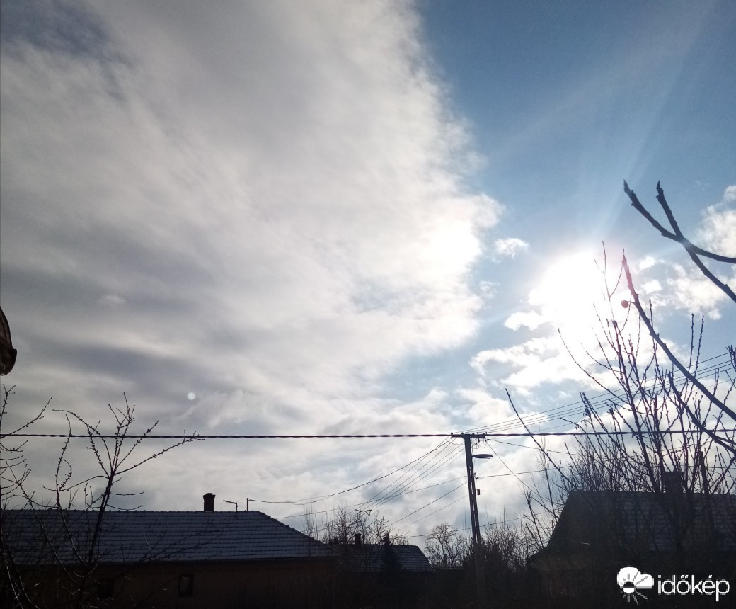 Észlelési fényképek