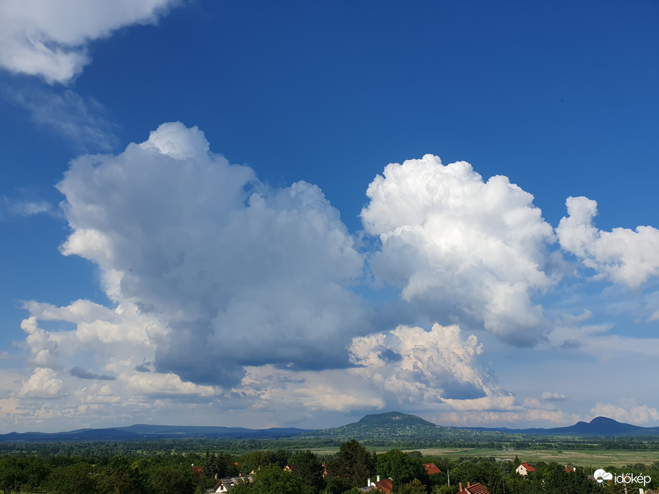 Észlelési fényképek