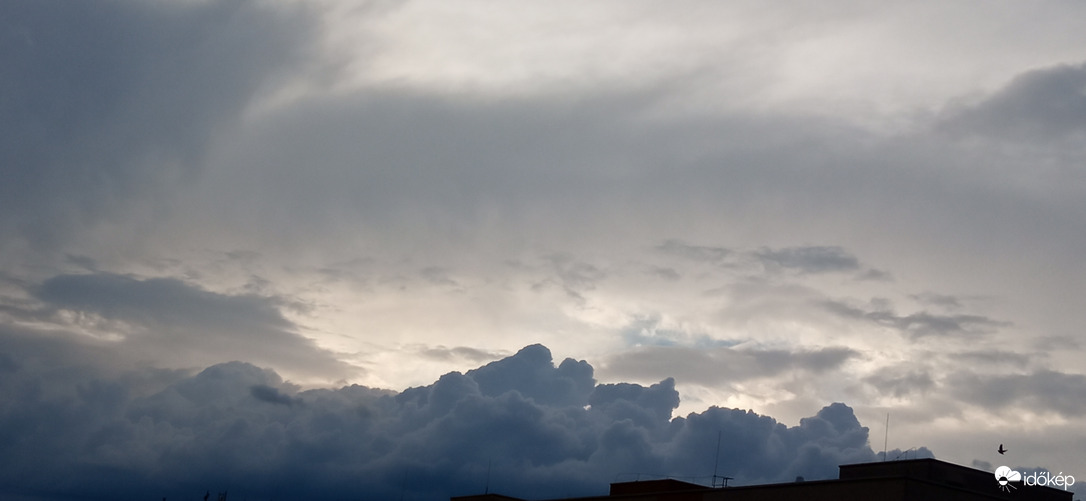 Budapesttől észak nyugat felé