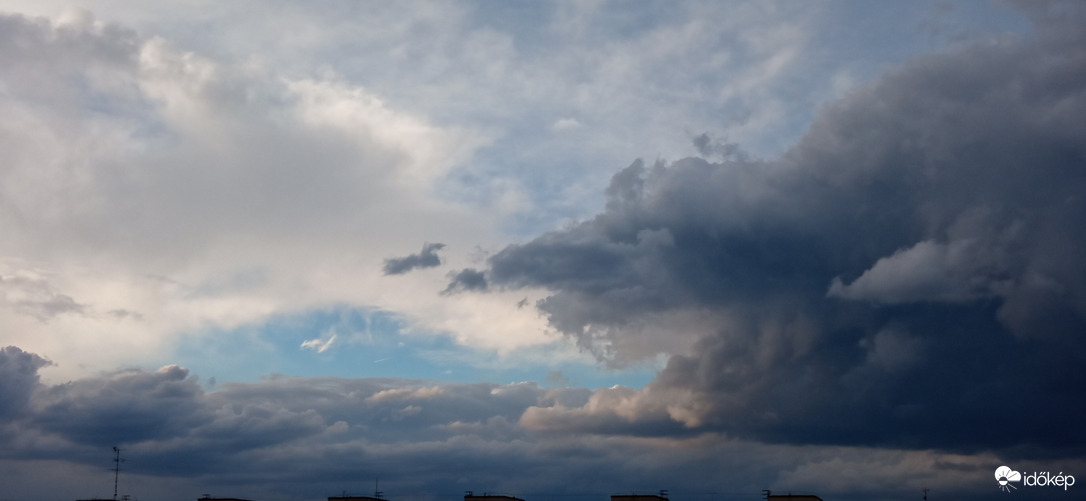 Budapesttől észak nyugat felé