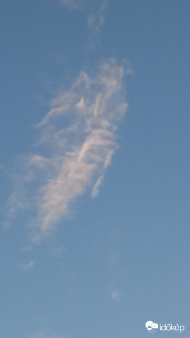 Naplemente előtti felhő formák :)