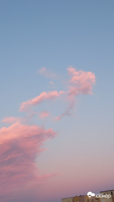 Naplemente előtti felhő formák :)