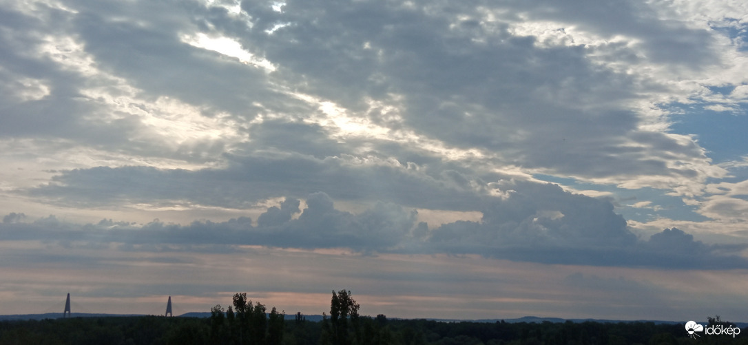 Jó reggelt kívánok Budapestről! :)