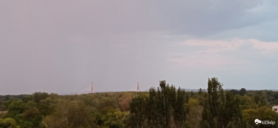 Közeledik az újabb eső