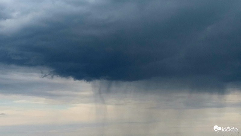 Esti zápor a közelben 