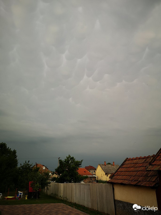 Észlelési fényképek