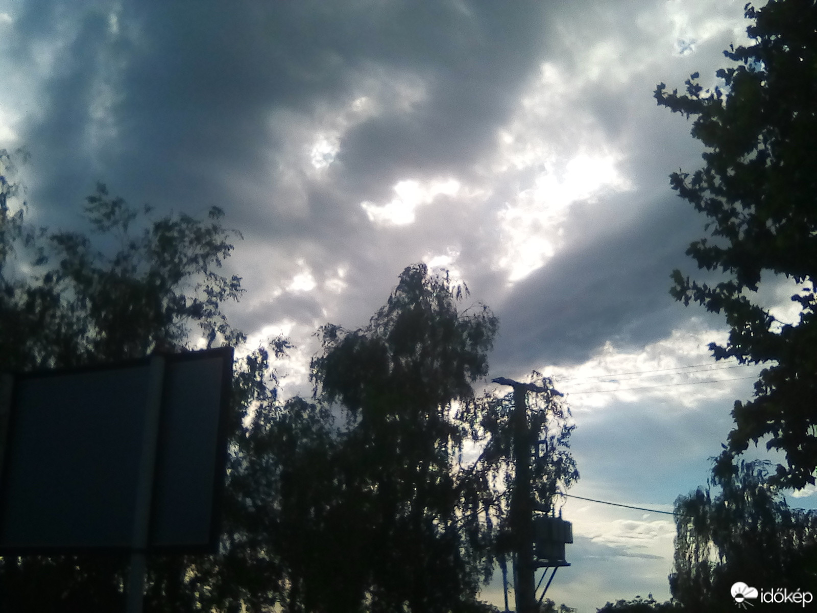 Észlelési fényképek