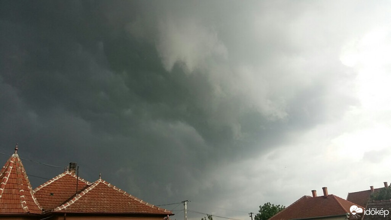 Észlelési fényképek