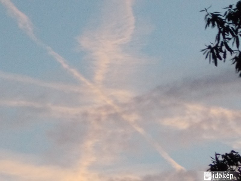 Észlelési fényképek