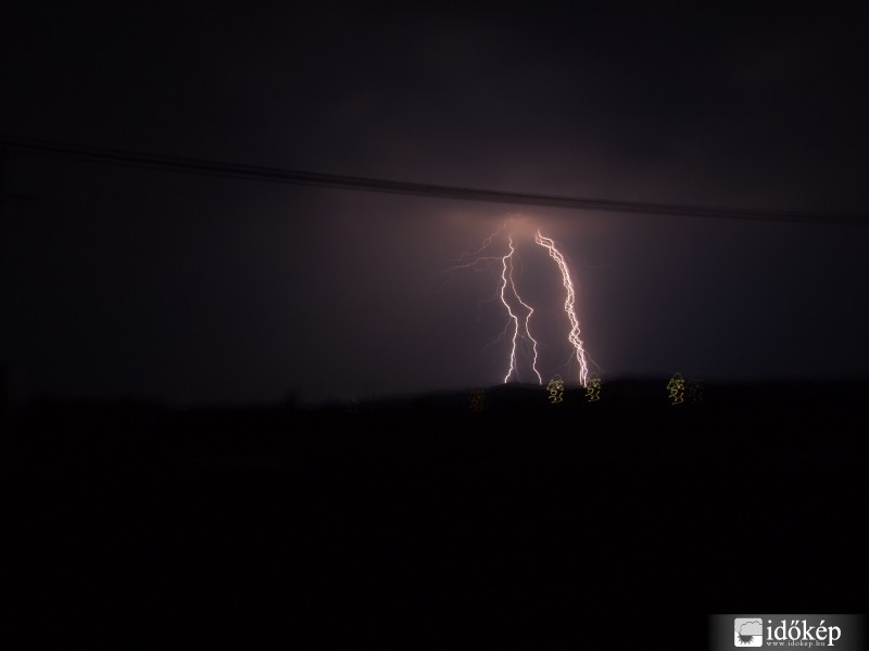 Észlelési fényképek