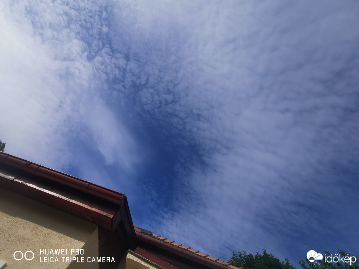 Észlelési fényképek