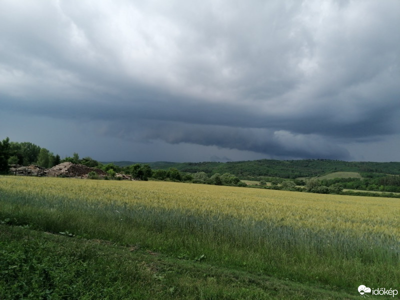 Észlelési fényképek