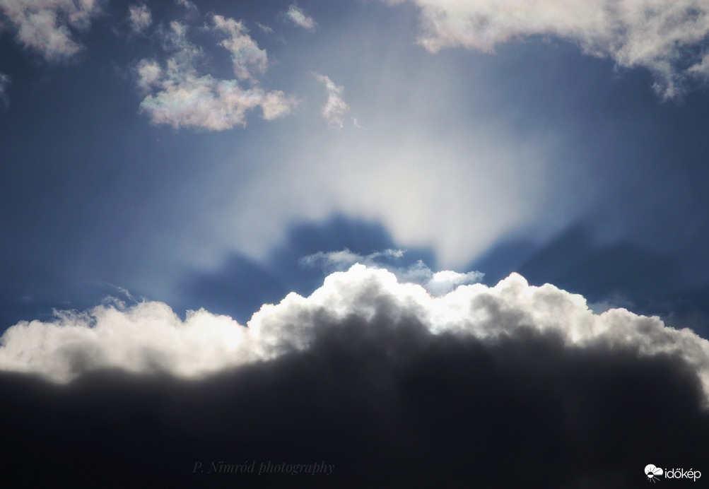 Érdekes napsugarak ☺️