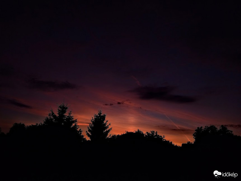 Egy szép, naposzlopos zárás :)