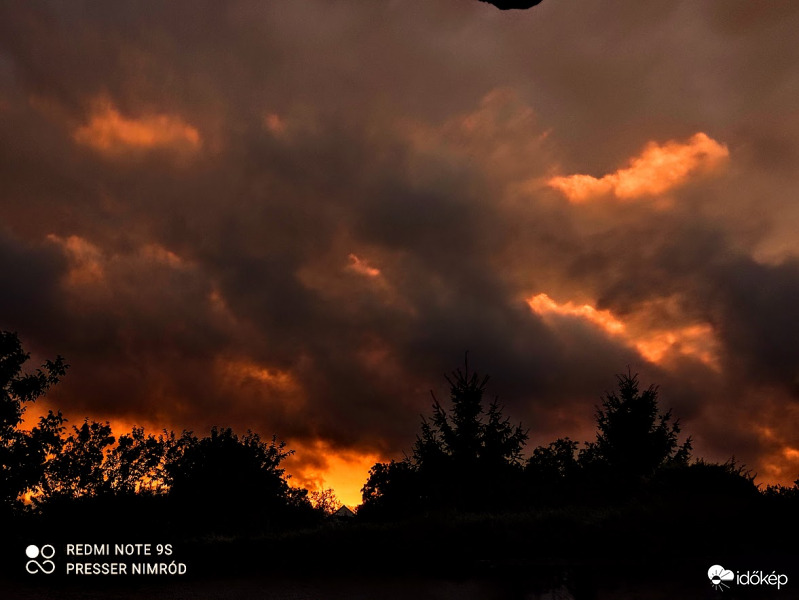 Tegnapi naplemente :)