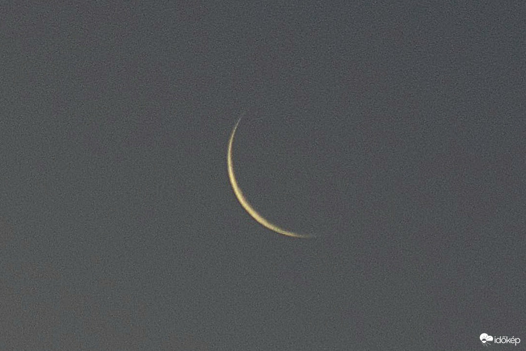 Vékony hold sarló