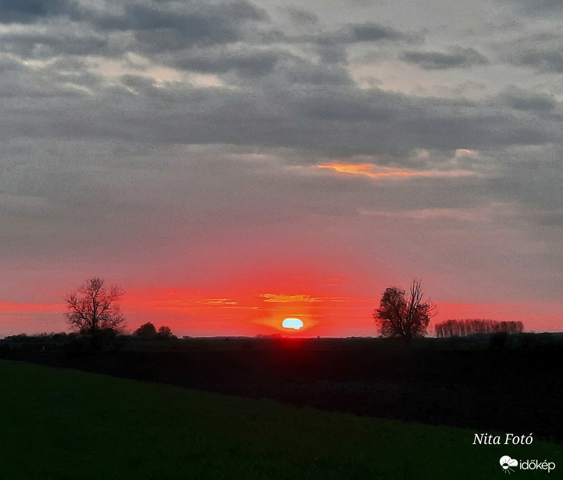 Naplemente kezdete 3