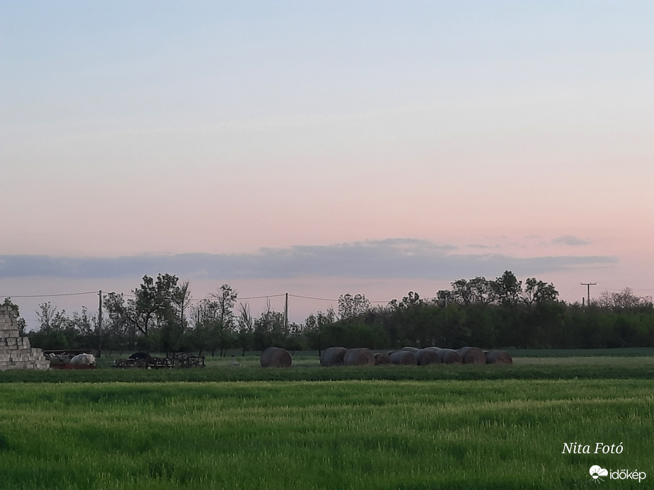 Napnyugta utáni színek 1