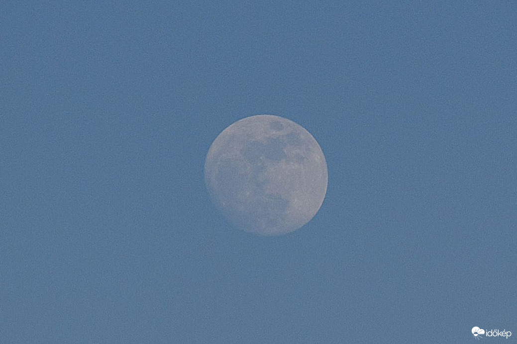 Alakul a telihold... 1