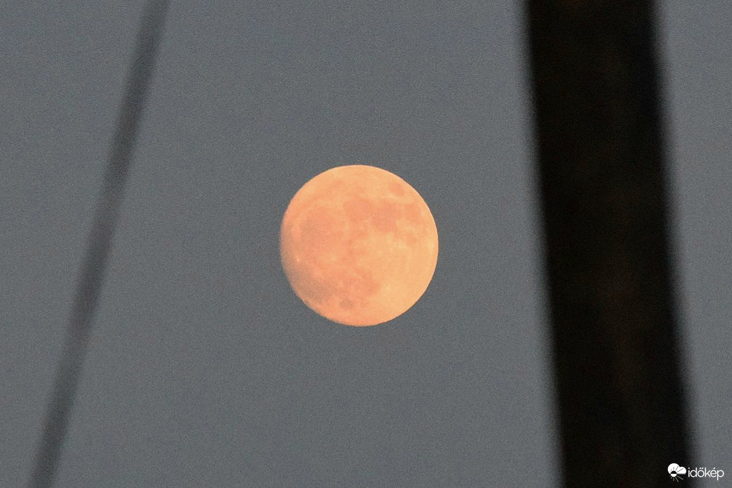 Alakul a telihold... 4