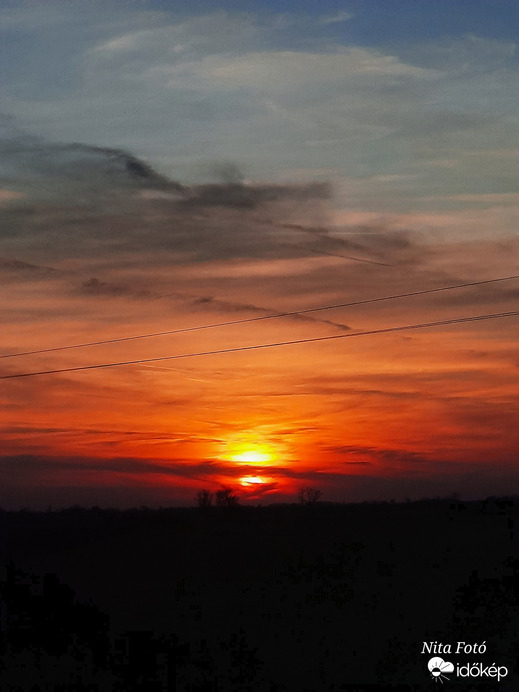 Ma este Dévaványán