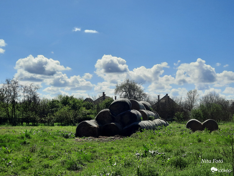 Mostani ,,felhős" táj 2