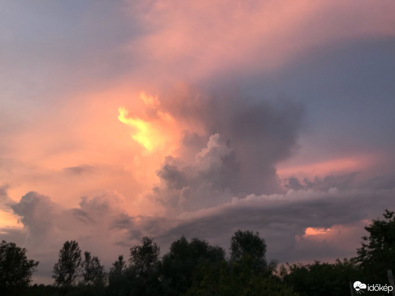 Észlelési fényképek