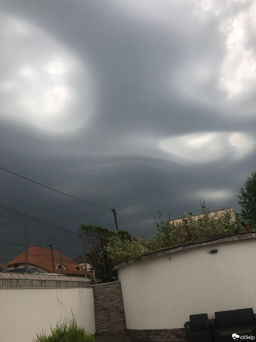 Észlelési fényképek