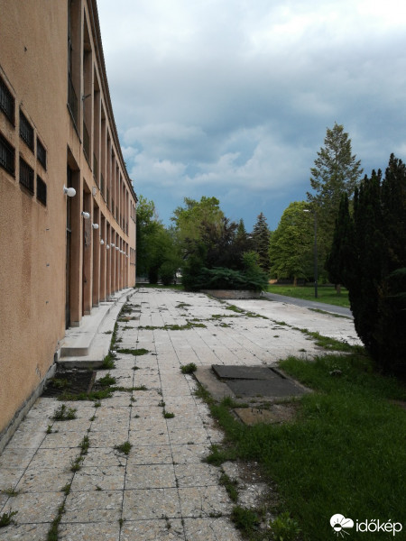 Nyergesújfalu
