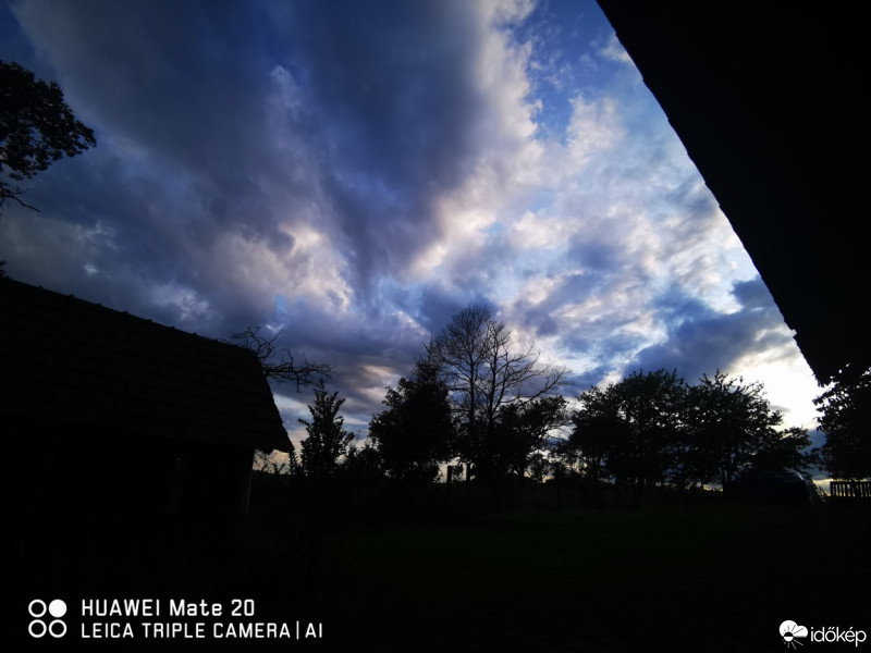 Észlelési fényképek