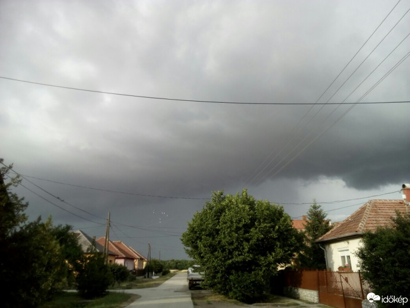 Észlelési fényképek