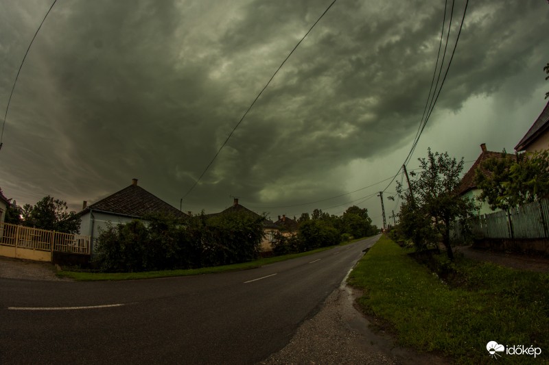 Észlelési fényképek