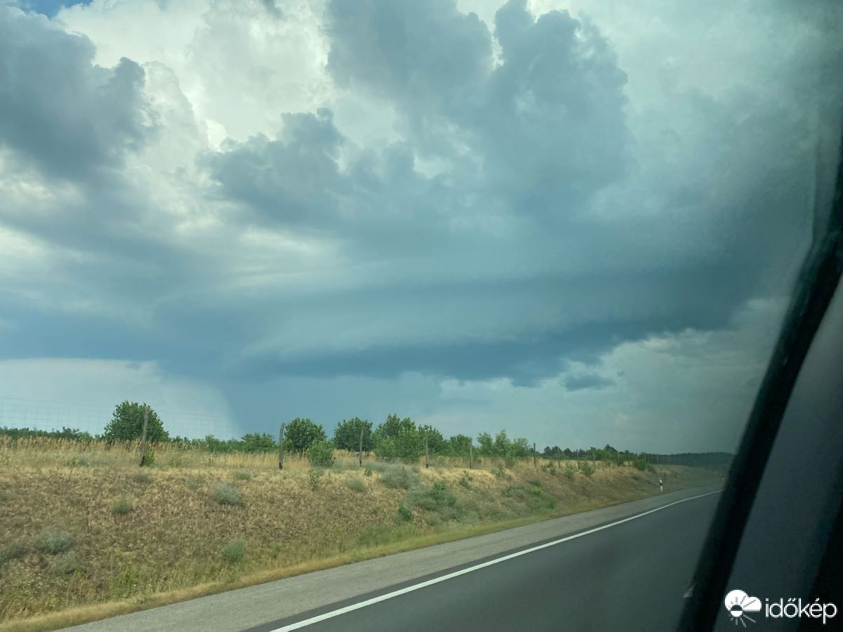 Észlelési fényképek