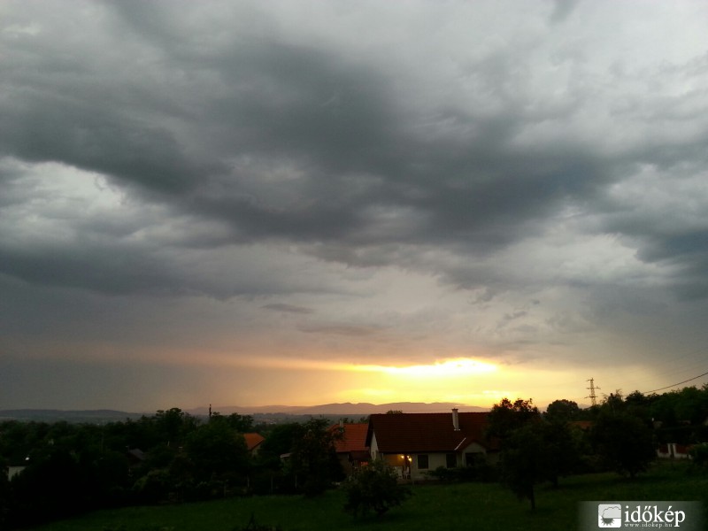 Észlelési fényképek