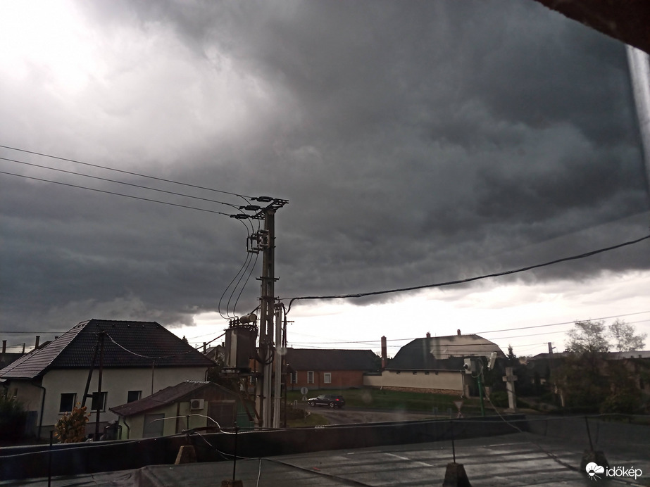 Észlelési fényképek