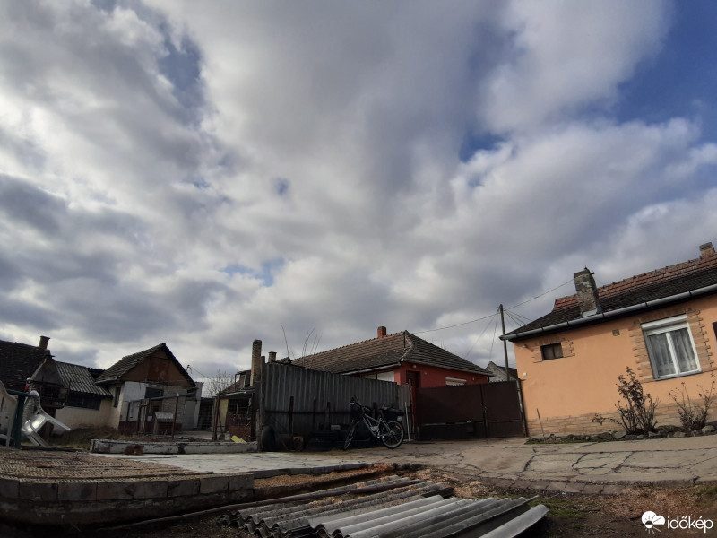 Észlelési fényképek