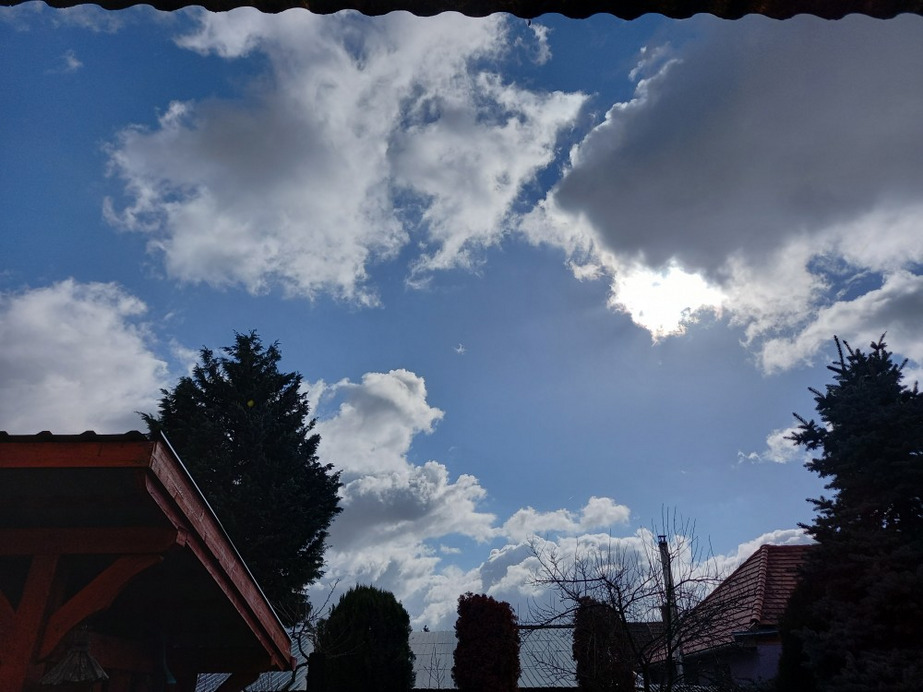 Észlelési fényképek